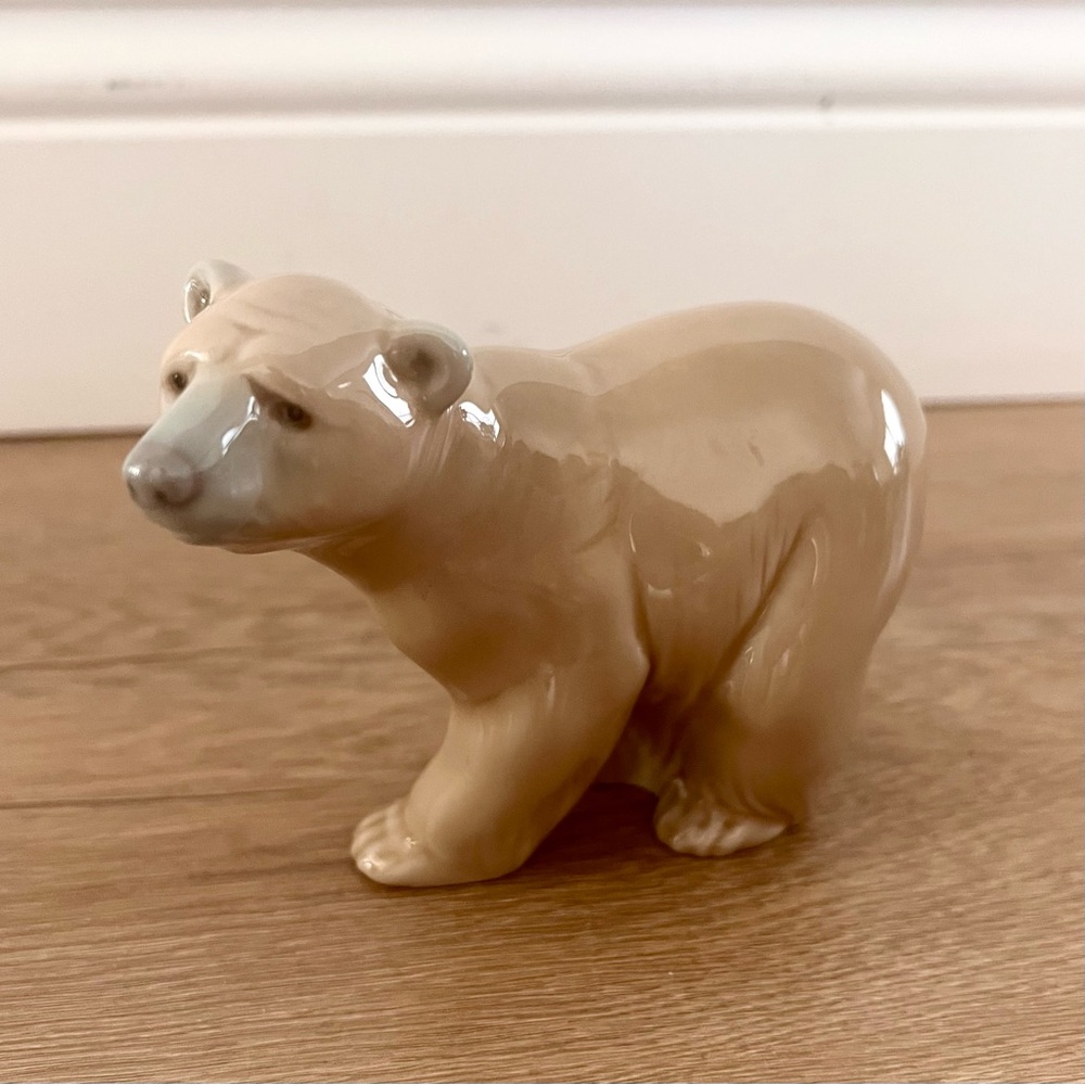 Vintage 1971-1974 LLADRO Figurine Attentive‎ Bear RETIRED Mint 4” H X 5” L